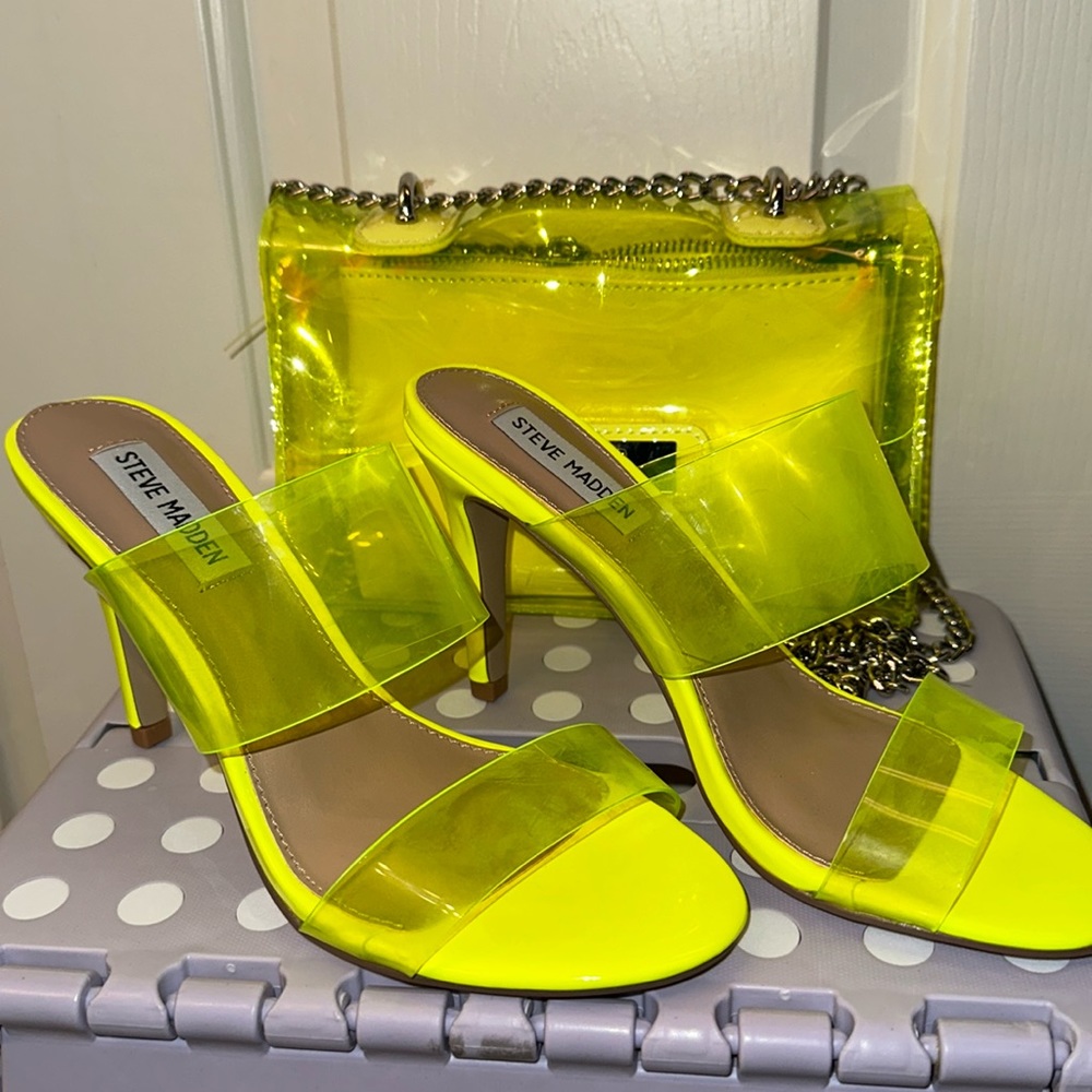 Steve Madden “empower” heel. New. Size 6